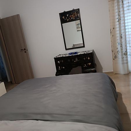 Ferienwohnung Οδυσσεια, Κοντά Σε Αεροδρόμιο, Λιμάνια Και Θάλασσες Keratea Exterior foto