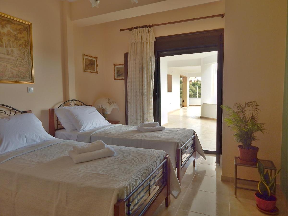 Ferienwohnung Οδυσσεια, Κοντά Σε Αεροδρόμιο, Λιμάνια Και Θάλασσες Keratea Exterior foto