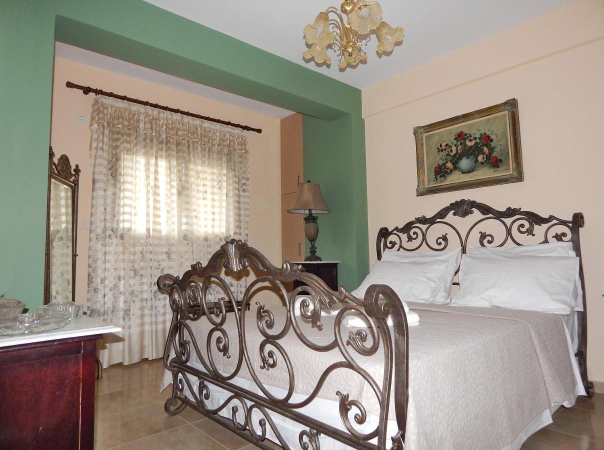 Ferienwohnung Οδυσσεια, Κοντά Σε Αεροδρόμιο, Λιμάνια Και Θάλασσες Keratea Exterior foto